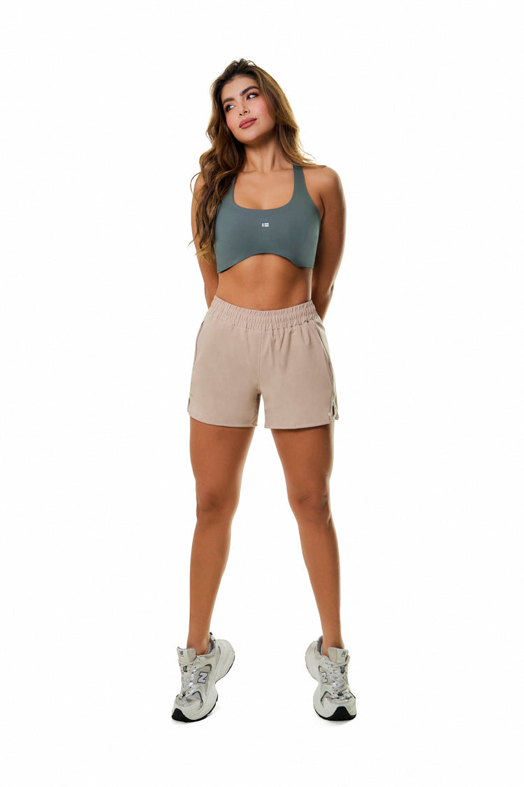 Pantaloneta deportiva Motion — IDROTT ropa deportiva femenina